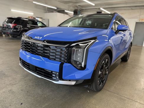 New 2026 Kia Sportage SX image 7