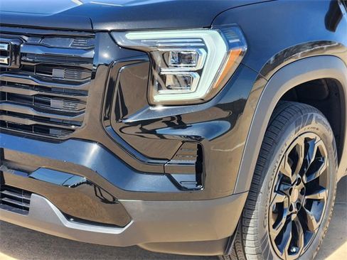 New 2026 GMC Terrain Elevation w/ Black Edition image 7