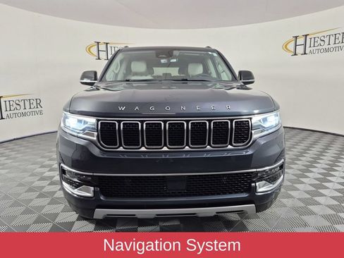 Certified 2024 Jeep Wagoneer Series II w/ Flexible Seating Group AWD/4WD image 9