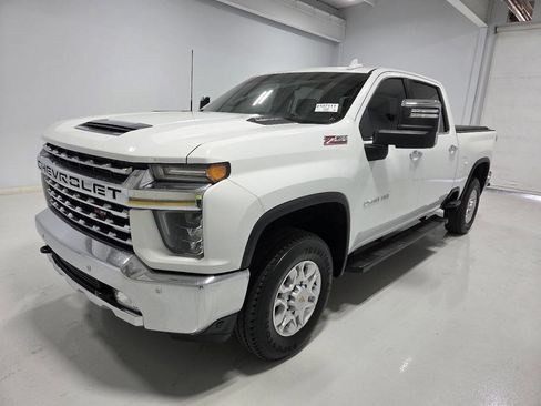 Used 2022 Chevrolet Silverado 2500 LTZ w/ LTZ Plus Package image 3
