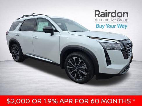 New 2026 Nissan Pathfinder Platinum image 1