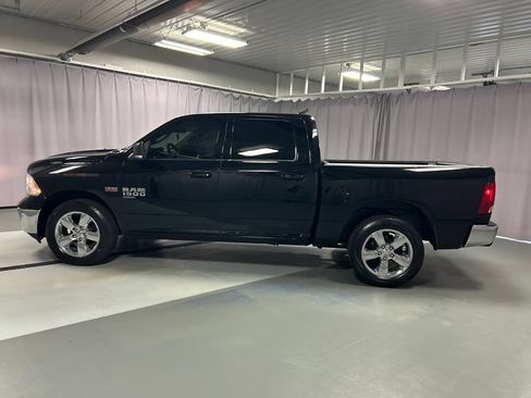 Used 2019 RAM 1500 Big Horn AWD/4WD image 4