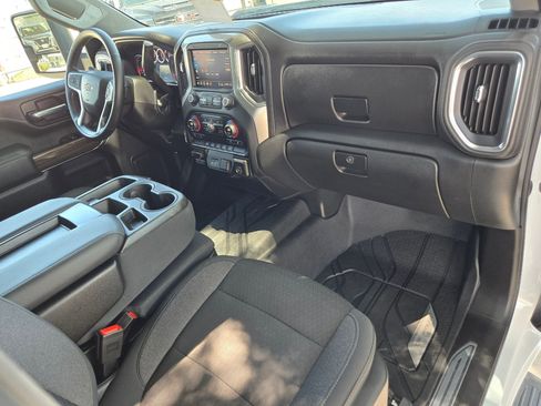 Certified 2020 Chevrolet Silverado 2500 LT w/ Texas Edition RWD image 25