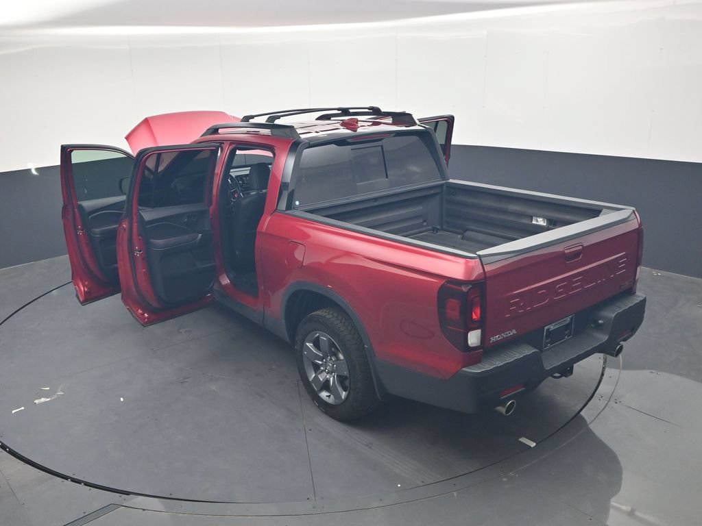 Certified 2024 Honda Ridgeline TrailSport image 38