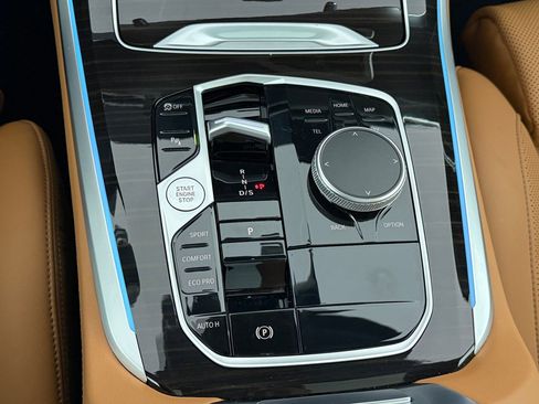 Certified 2024 BMW X5 sDrive40i w/ Premium Package image 18