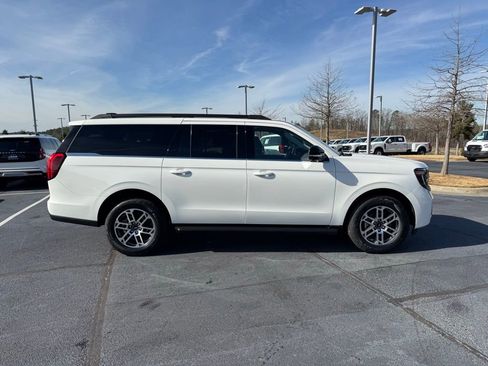 New 2026 Ford Expedition Max Active image 9