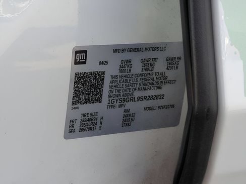 Used 2025 Cadillac Escalade Sport Platinum w/ LPO, Floor Liner Package AWD/4WD image 25
