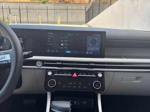 Used 2025 Hyundai Tucson SEL image 17