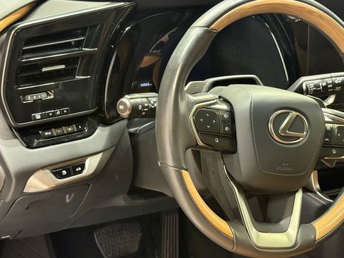 Used 2024 Lexus RX 350 Premium Plus w/ Convenience Package image 13