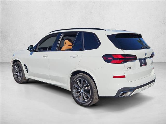 Certified 2025 BMW X5 xDrive40i w/ M Sport Package AWD/4WD image 8