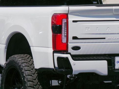 Used 2025 Ford F250 Platinum w/ Platinum Plus Package AWD/4WD image 26
