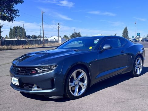 Used 2022 Chevrolet Camaro LT w/ RS Package image 5