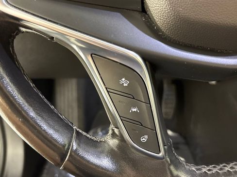 Used 2018 Cadillac XT5 Premium Luxury FWD image 37