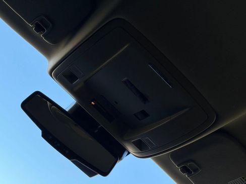 Used 2014 GMC Sierra 1500 SLT w/ SLT Crew Cab Value Package image 24