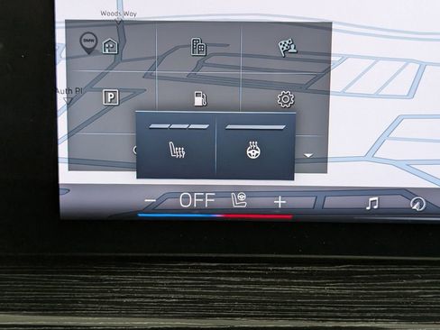 Certified 2024 BMW X5 xDrive40i w/ M Sport Package image 24