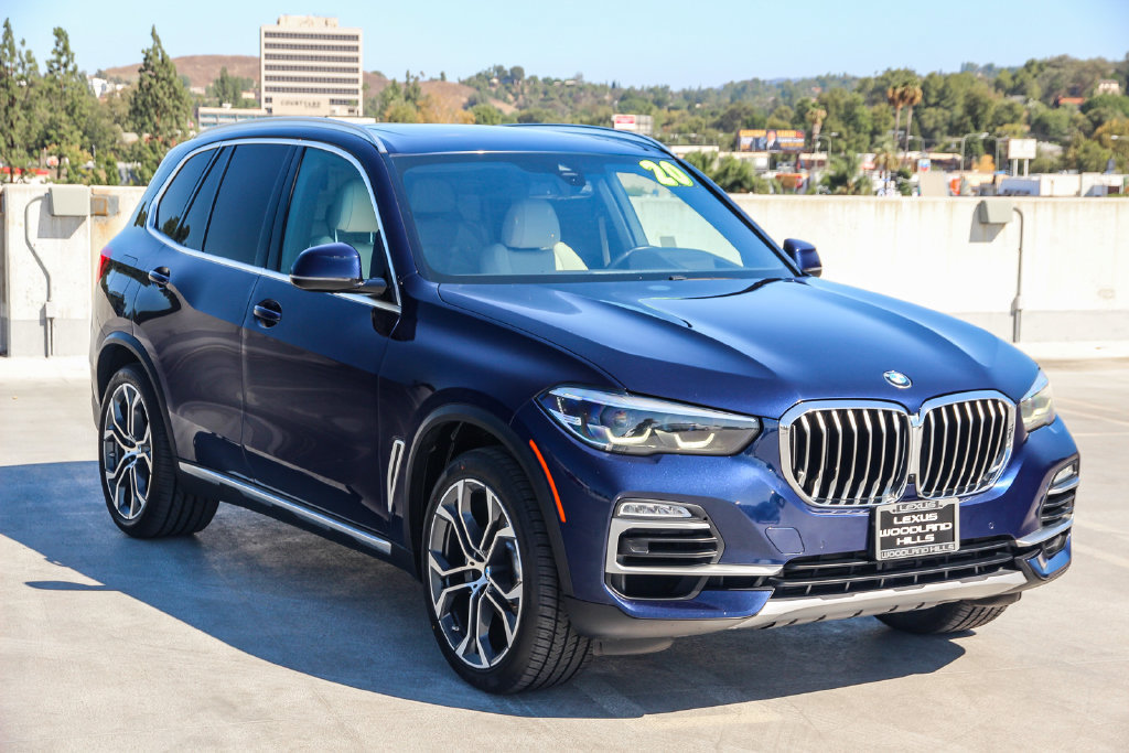Used 2020 BMW X5 xDrive40i w/ Premium Package AWD/4WD image 3