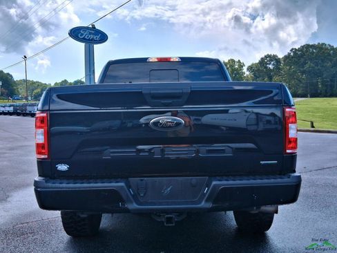 Used 2020 Ford F150 XLT w/ Equipment Group 302A Luxury AWD/4WD image 4
