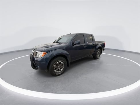 Used 2019 Nissan Frontier PRO-4X image 4
