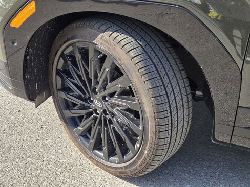 New 2025 Hyundai Santa Fe Calligraphy image 8