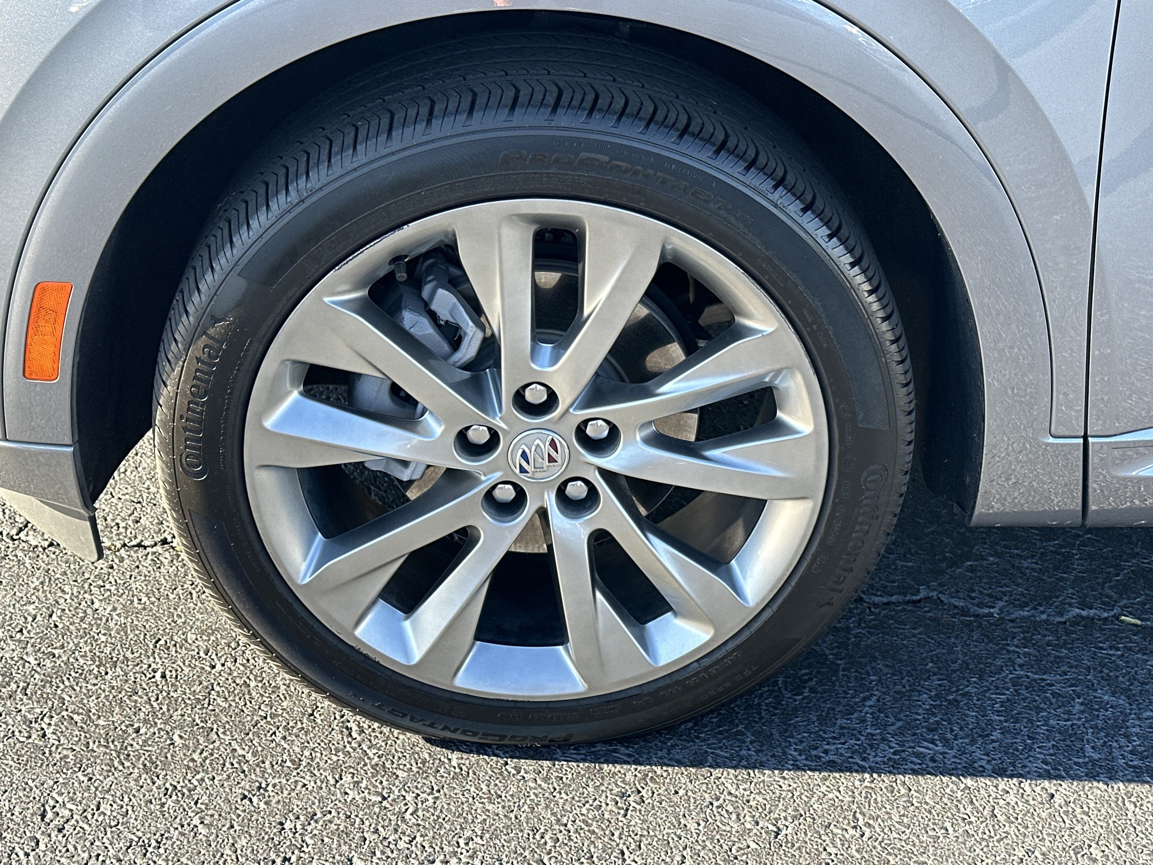 Used 2022 Buick Envision Avenir w/ Technology Package II FWD image 12