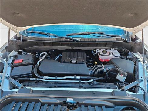 New 2025 Chevrolet Silverado 1500 Custom image 17