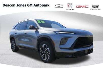 New 2025 Buick Enclave Sport Touring w/ Power Package