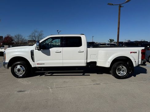 Certified 2023 Ford F350 Lariat w/ Lariat Ultimate Package image 14