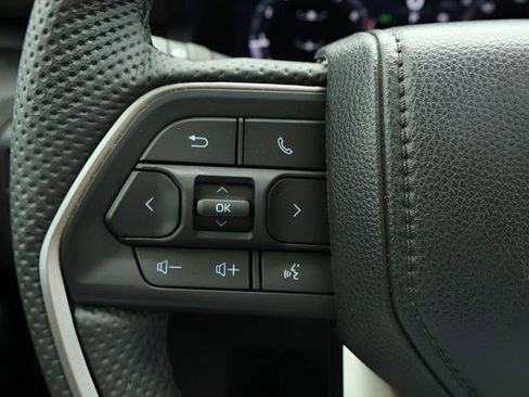 Certified 2026 Toyota Tacoma Limited AWD/4WD image 19