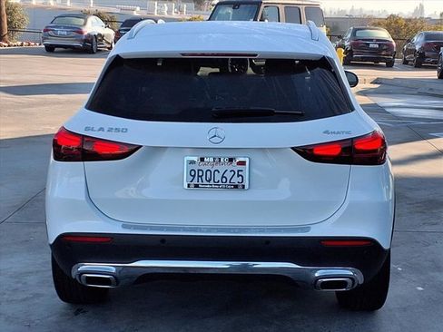 Used 2025 Mercedes-Benz GLA 250 4MATIC image 22