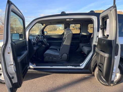 Used 2008 Honda Element LX image 9
