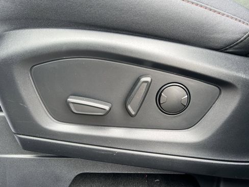 New 2026 Ford Explorer Active AWD/4WD image 19