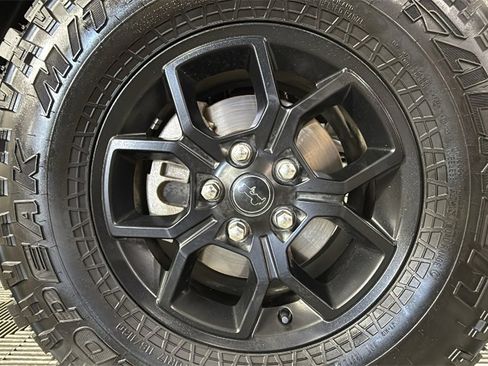 Used 2024 Jeep Wrangler Willys image 38