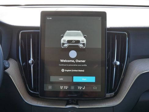 New 2026 Volvo XC60 B5 Plus w/ Climate Package image 8