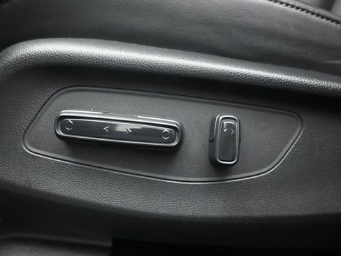 Used 2025 Acura ADX FWD image 13