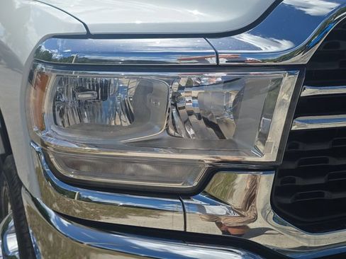 Used 2024 RAM 3500 SLT w/ Quick Order Package 2YG SLT AWD/4WD image 8