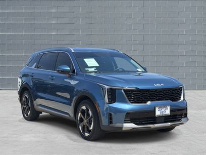 Used 2025 Kia Sorento EX
