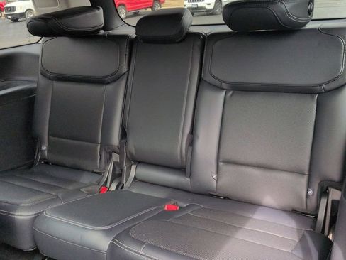 Used 2025 Ford Expedition Platinum w/ Driver's Package AWD/4WD image 23