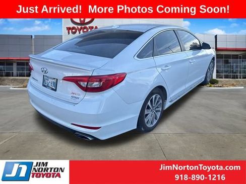 Used 2015 Hyundai Sonata Sport image 3