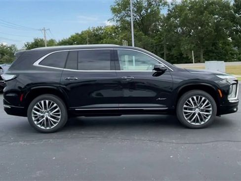 New 2025 Buick Enclave Avenir w/ Super Cruise Package image 9