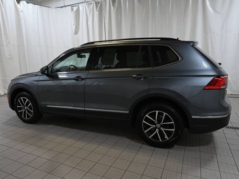 Used 2021 Volkswagen Tiguan SE AWD/4WD image 10