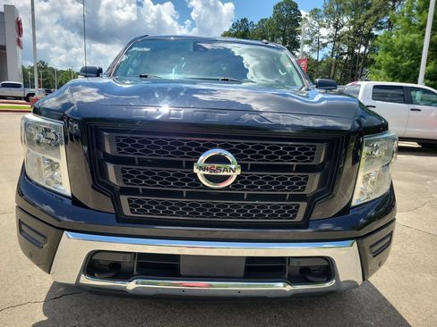 Used 2020 Nissan Titan SV w/ SV Convenience Package AWD/4WD image 11