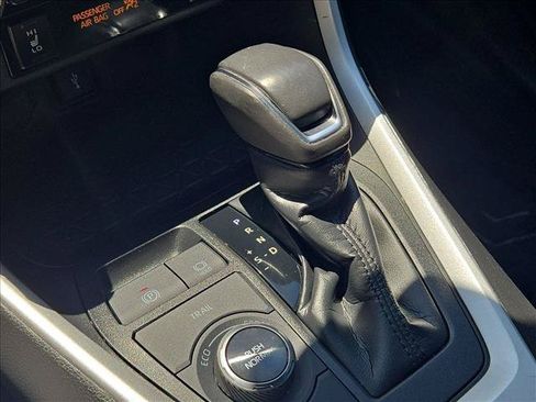Used 2021 Toyota RAV4 XSE w/ XSE Grade Weather Package AWD/4WD image 12