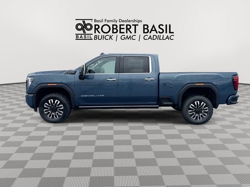 New 2026 GMC Sierra 3500 Denali Ultimate AWD/4WD image 5