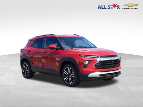 New 2026 Chevrolet TrailBlazer LT w/ Convenience Package image 1