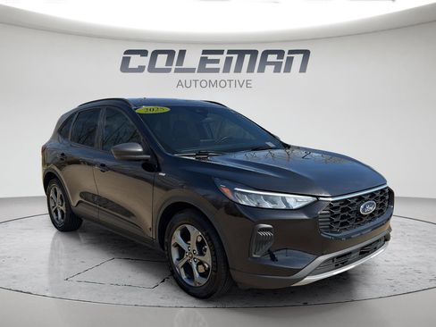 Used 2025 Ford Escape ST-Line image 7