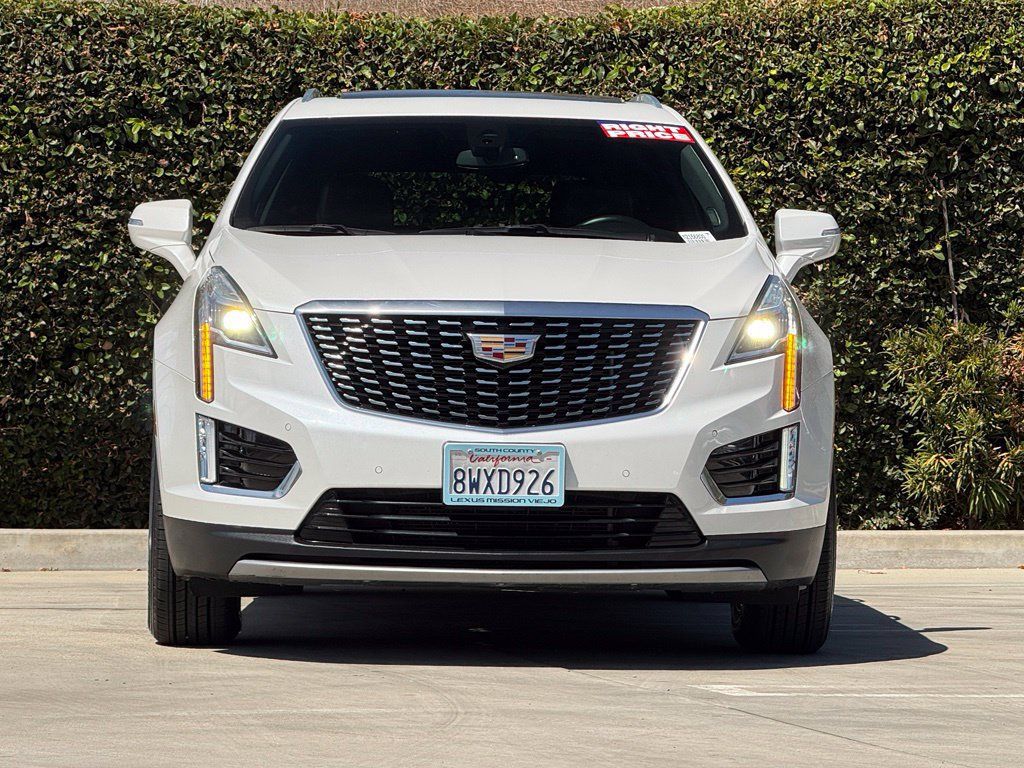 Used 2021 Cadillac XT5 Premium Luxury FWD image 4