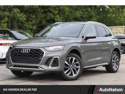 Used 2024 Audi Q5 2.0T Premium w/ Convenience Package