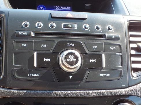 Used 2016 Honda CR-V LX image 19