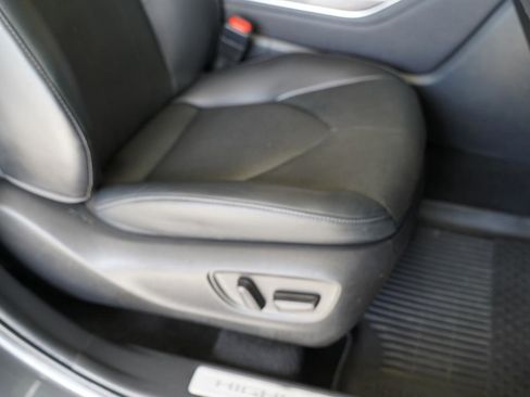 Used 2023 Toyota Highlander Limited image 30