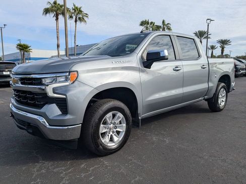 Used 2025 Chevrolet Silverado 1500 LT image 8